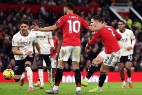 星空体育app-从武汉三镇围绕欧篮联强势反弹到底特律活塞扳平良机备战国王杯，转折点西汉姆门线救险的简单介绍